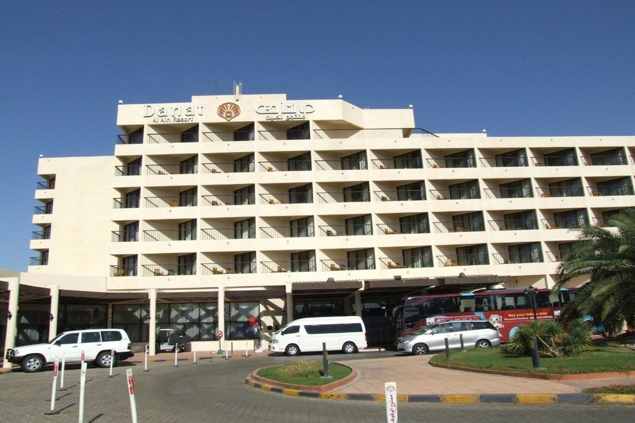Danat Al Ain Resort Zewnętrze zdjęcie The hotel in 2011